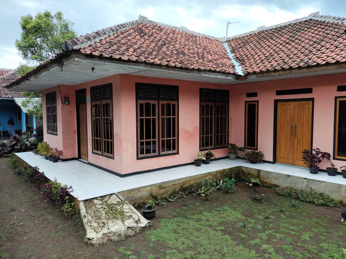 Homestay Bapak Wangsa ( RT 14 / RW 05 )